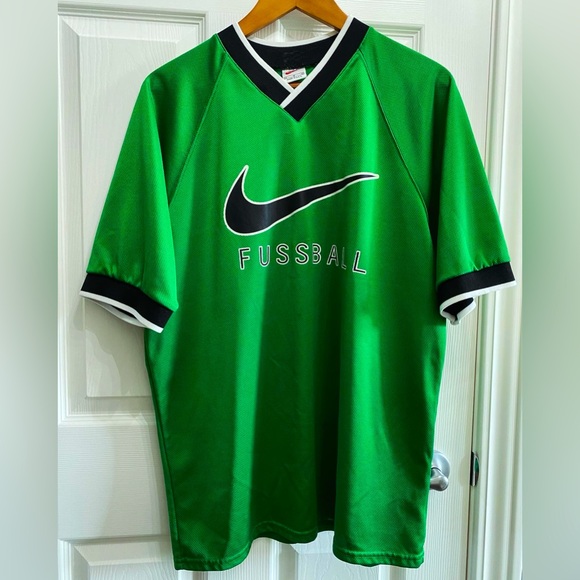 Vintage 1990’s Nike Fussball German Soccer Men’s sz M Jersey Made In USA
